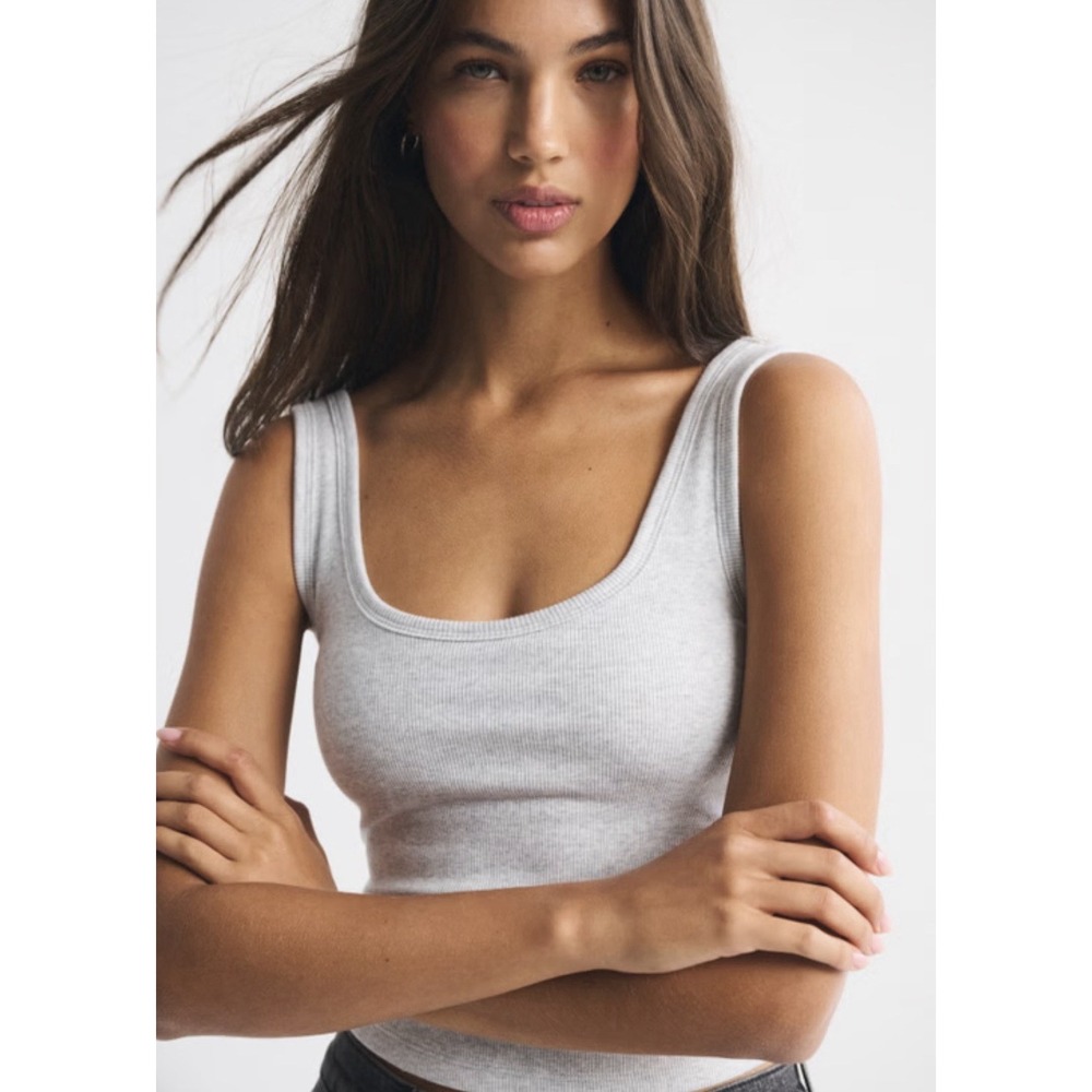 Abercrombie & Fitch Women's Bra Free Collection Ribbed Tank Top Size S Gray